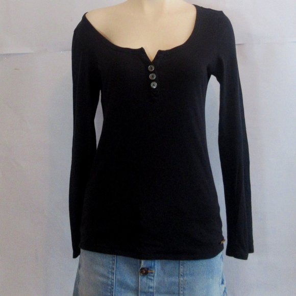 Wilfred Aritzia  Blouse Top Black 3 Buttons Cotton  Women Medium - Picture 1 of 10
